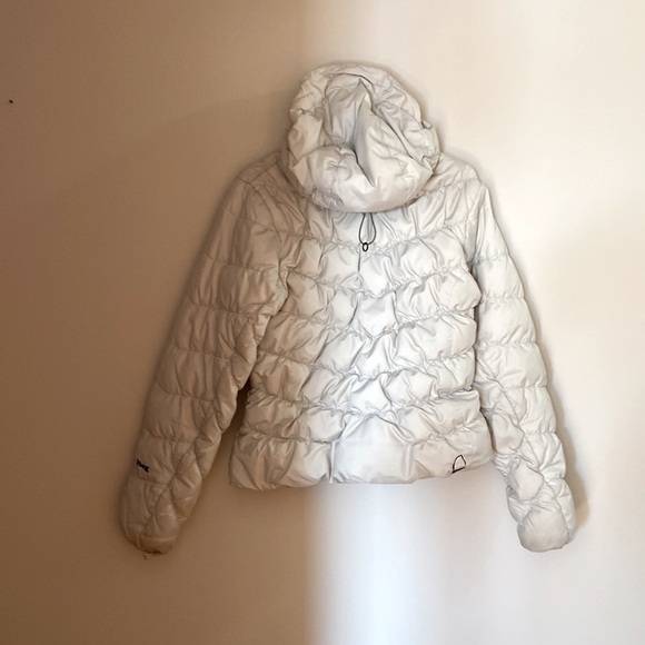 Classic Sierra Designs white puffer jacket. - Picture 2 of 5